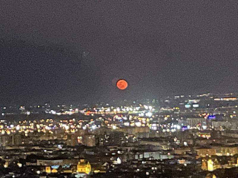 Rode maan
